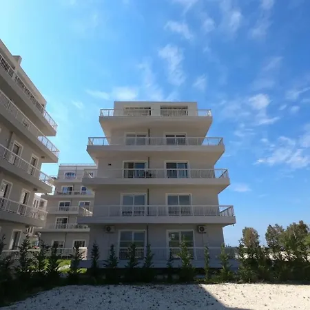 Sea & Mountain View Appartement *