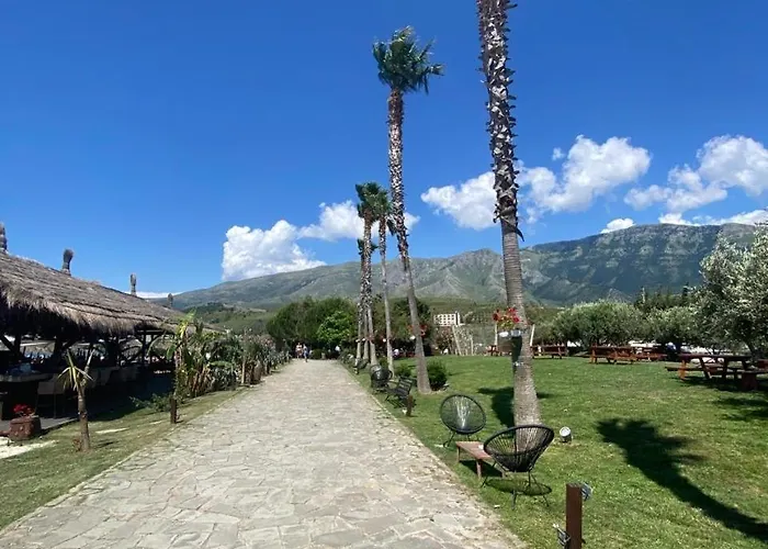 Sea & Mountain View Апартаменты